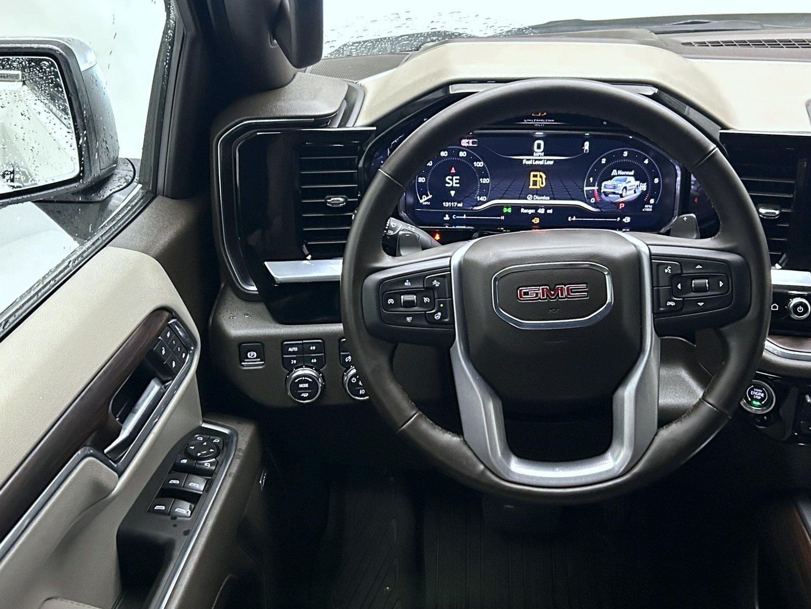 Used 2025 GMC Sierra 1500 SLT w/ SLT Premium Package AWD/4WD image 12