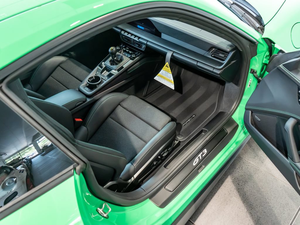 Used 2026 Porsche 911 GT3 RWD image 24