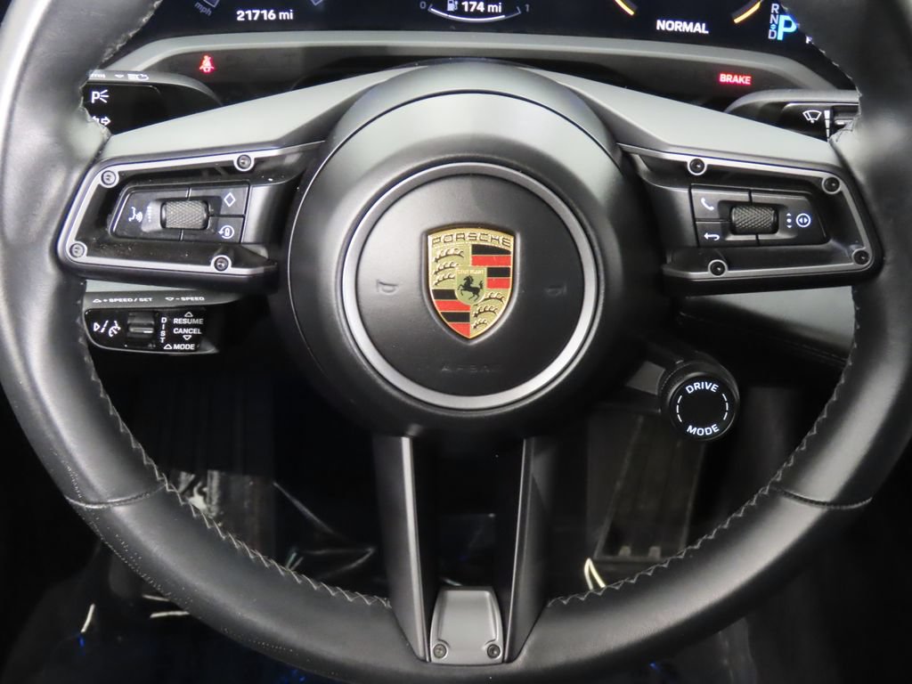 Certified 2022 Porsche Taycan Turbo S AWD/4WD image 18