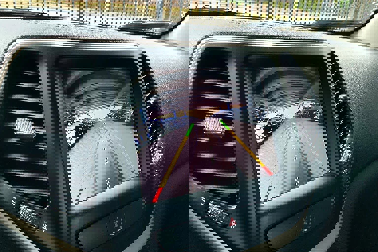 Used 2016 Jeep Cherokee Limited image 26