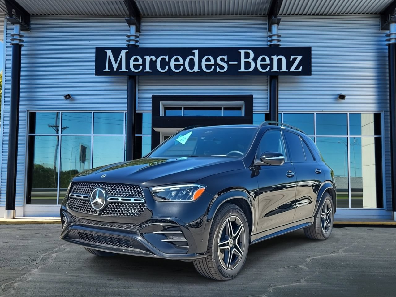 New 2026 Mercedes-Benz GLE 350 4MATIC image 3