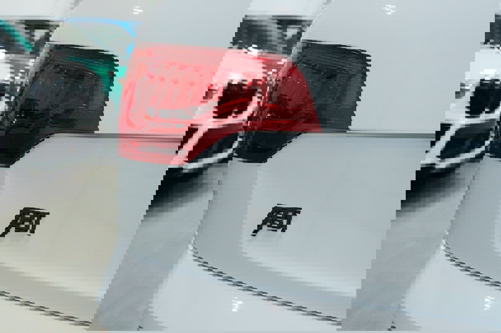 Used 2014 Audi Q7 3.0T S line Prestige w/ Technology Package image 8