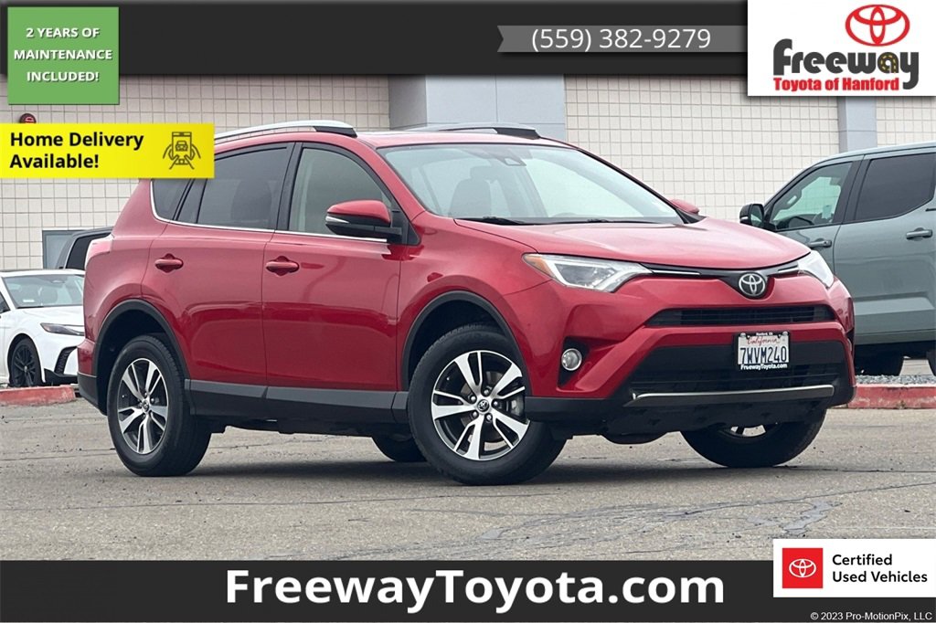 Certified 2017 Toyota RAV4 XLE w/ Carpet Mat Package