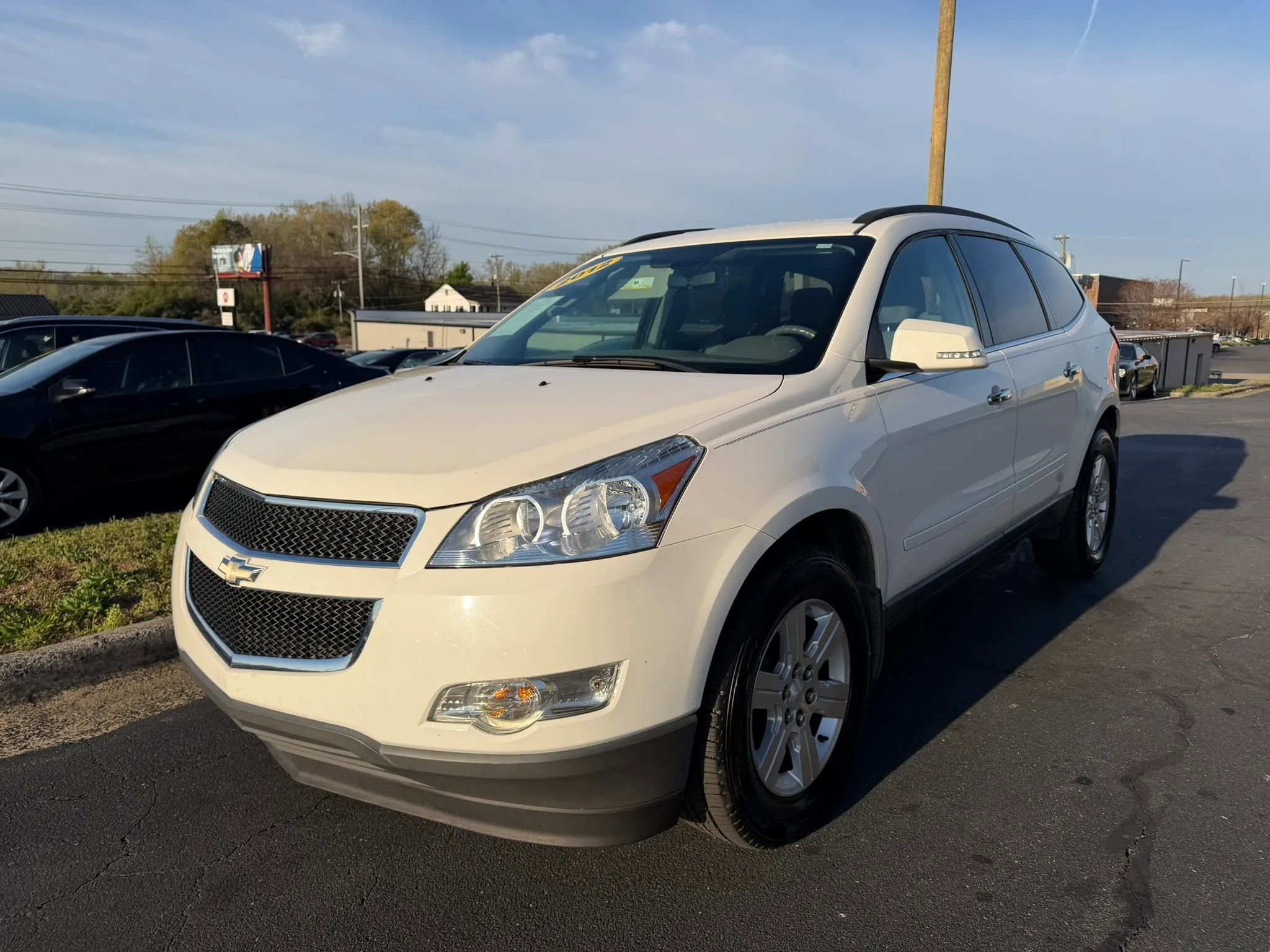 Used 2012 Chevrolet Traverse LT image 3