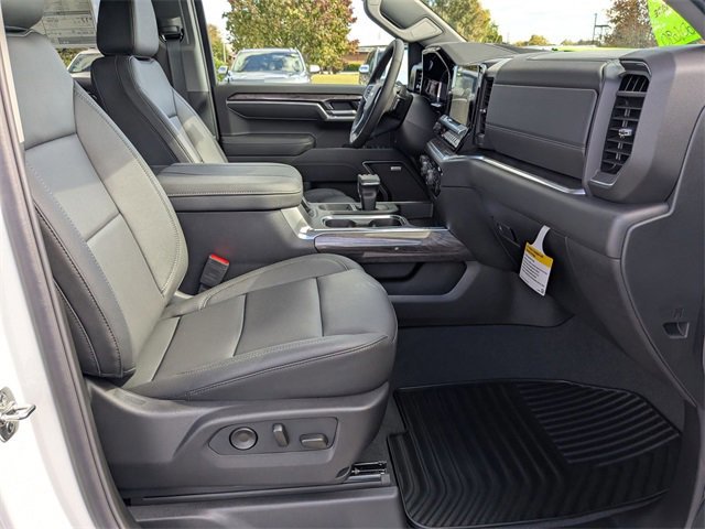 New 2026 Chevrolet Silverado 1500 LTZ w/ LTZ Premium Package image 37