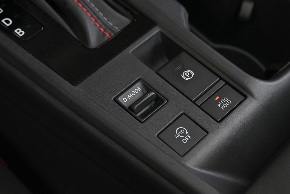 Used 2026 Nissan Sentra SR w/ SR Premium Package FWD image 34