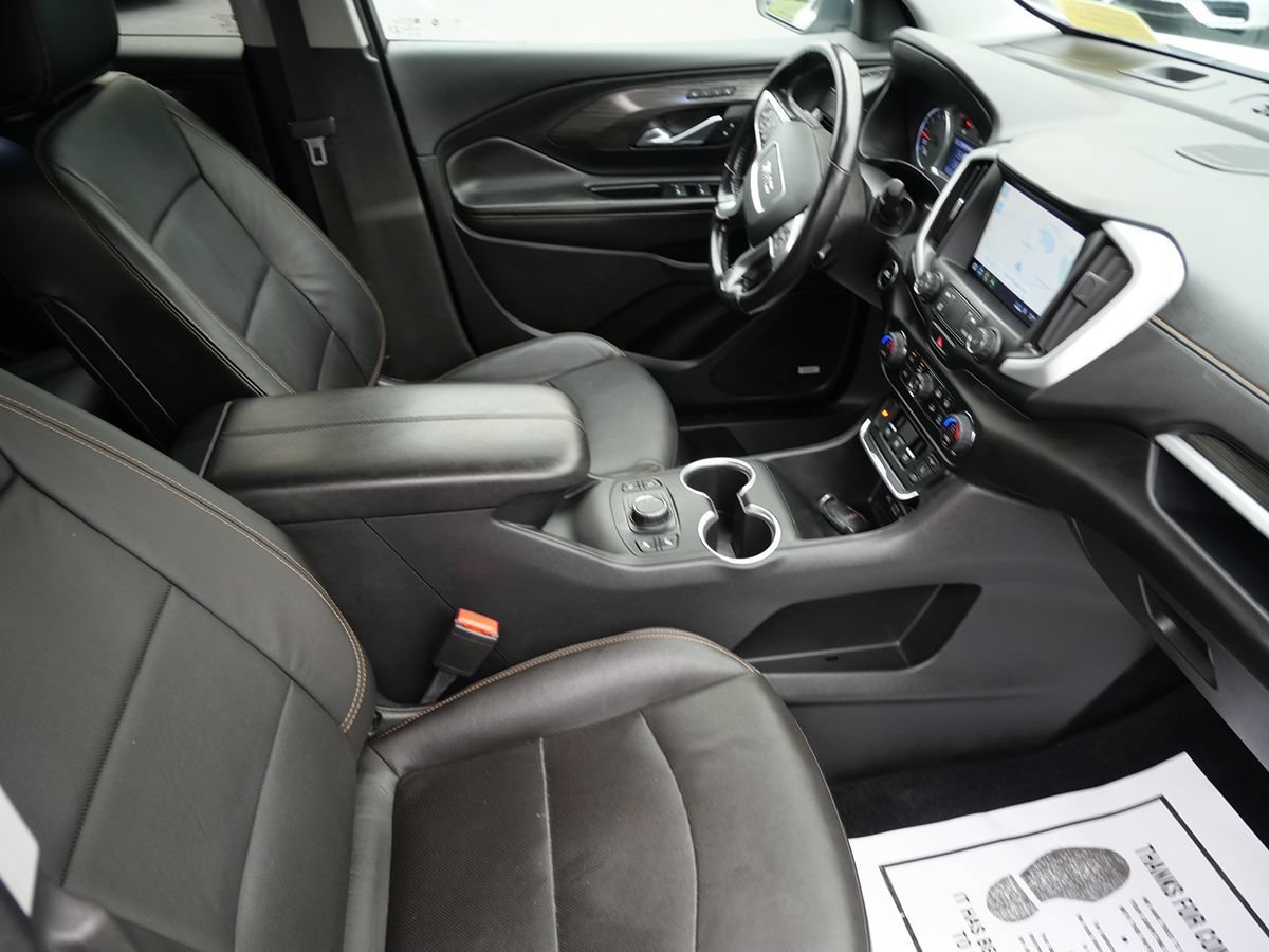 Used 2020 GMC Terrain SLT w/ Preferred Package FWD image 29