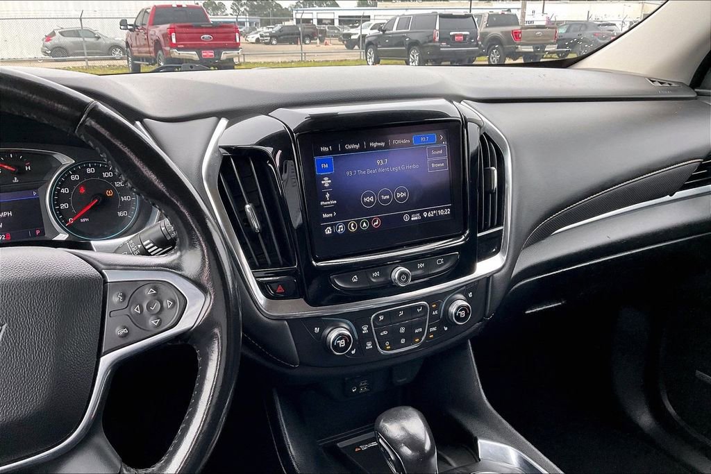Used 2021 Chevrolet Traverse Premier image 9