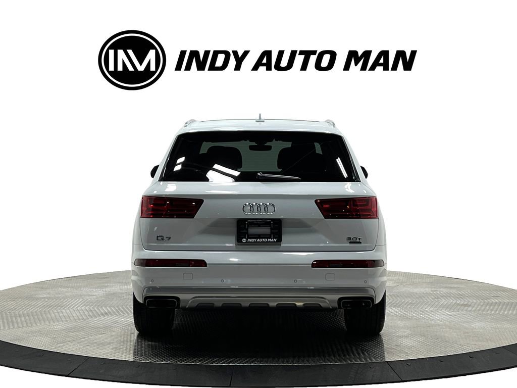 Used 2017 Audi Q7 3.0T Prestige AWD/4WD image 5
