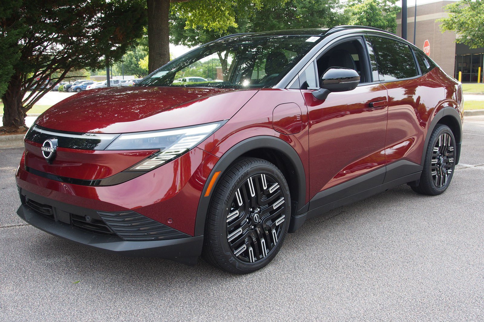 New 2026 Nissan Leaf Platinum+ FWD image 3