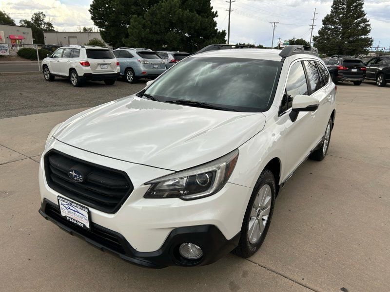 Used 2019 Subaru Outback 2.5i Premium image 3