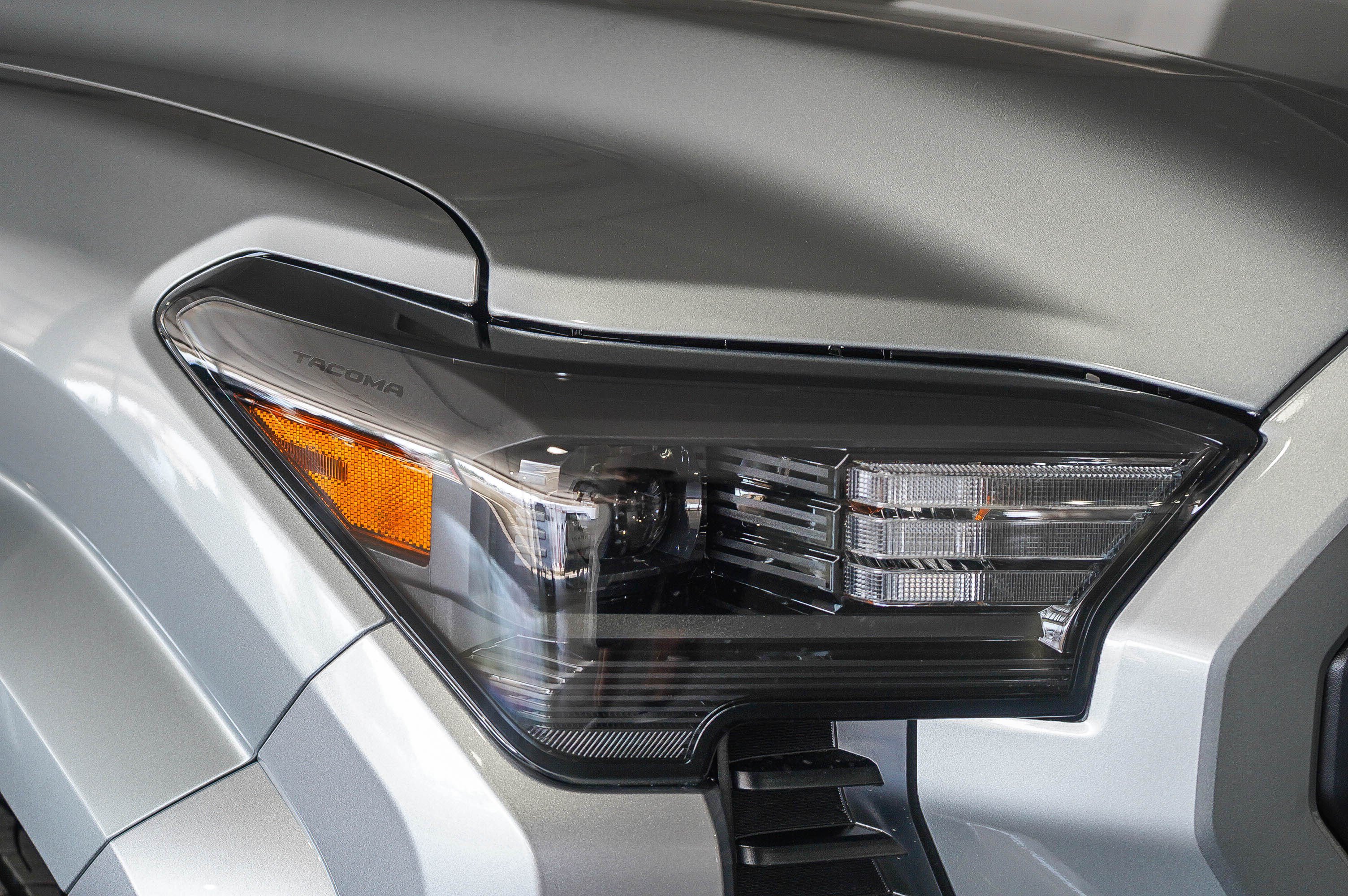 New 2026 Toyota Tacoma SR5 AWD/4WD image 11