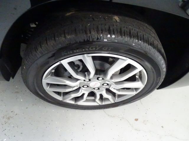 Used 2023 GMC Terrain Denali image 28