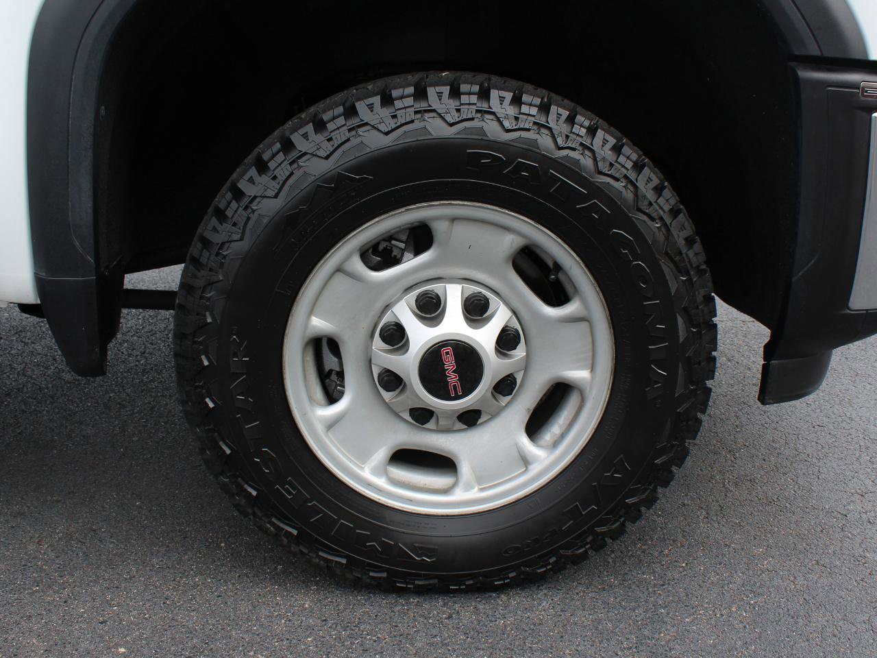 Used 2024 GMC Sierra 2500 Pro w/ Convenience Package image 33
