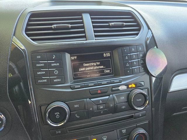 Used 2017 Ford Explorer XLT image 20