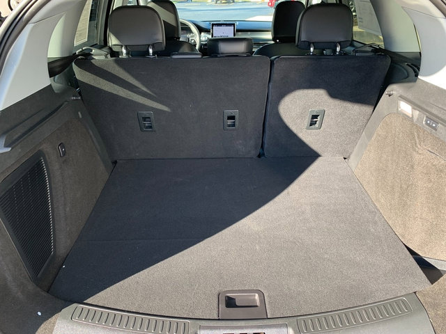 Certified 2022 Lincoln Corsair AWD w/ Equipment Group 101A image 5