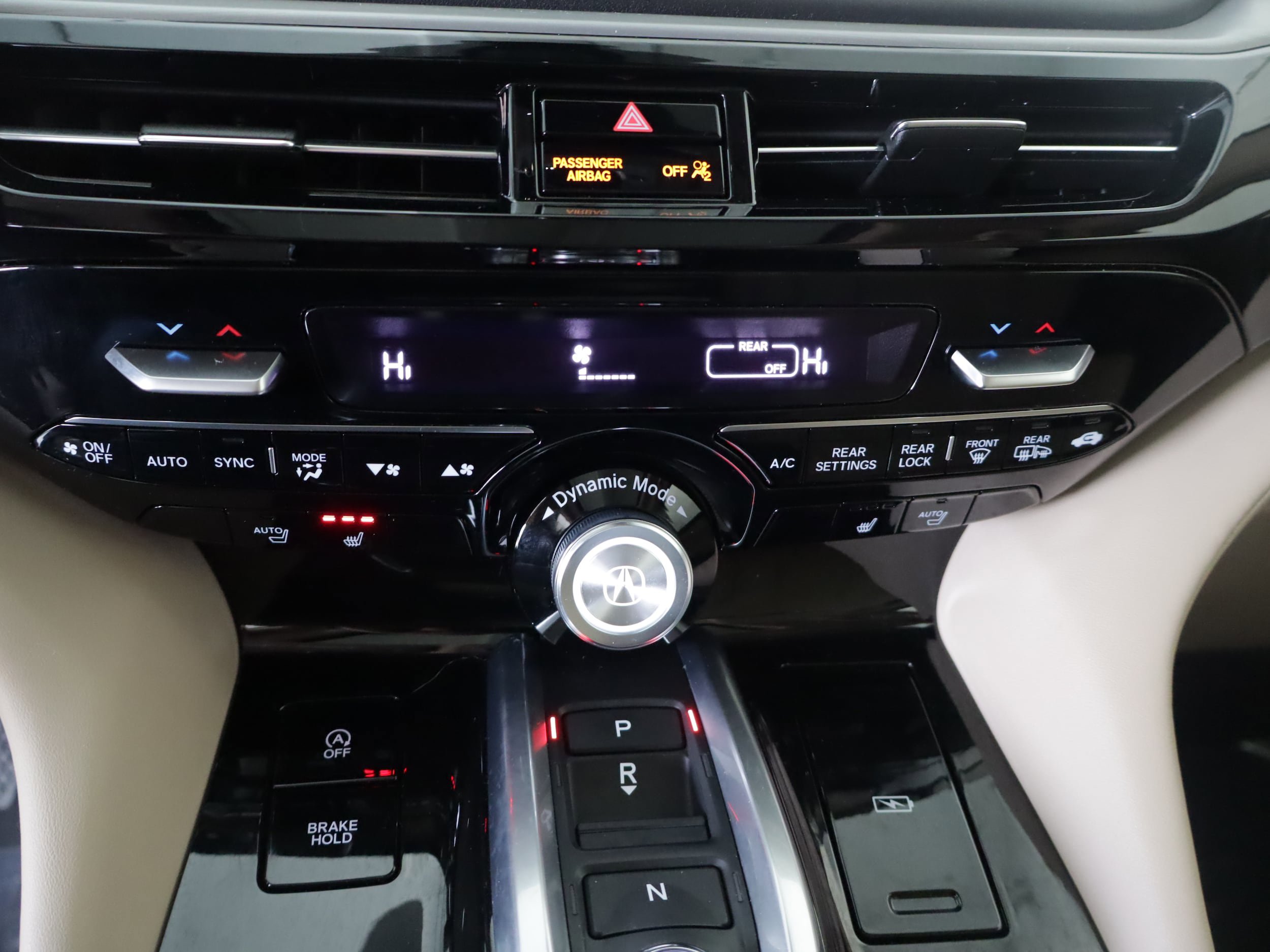 Used 2023 Acura MDX SH-AWD w/ Technology Package image 15