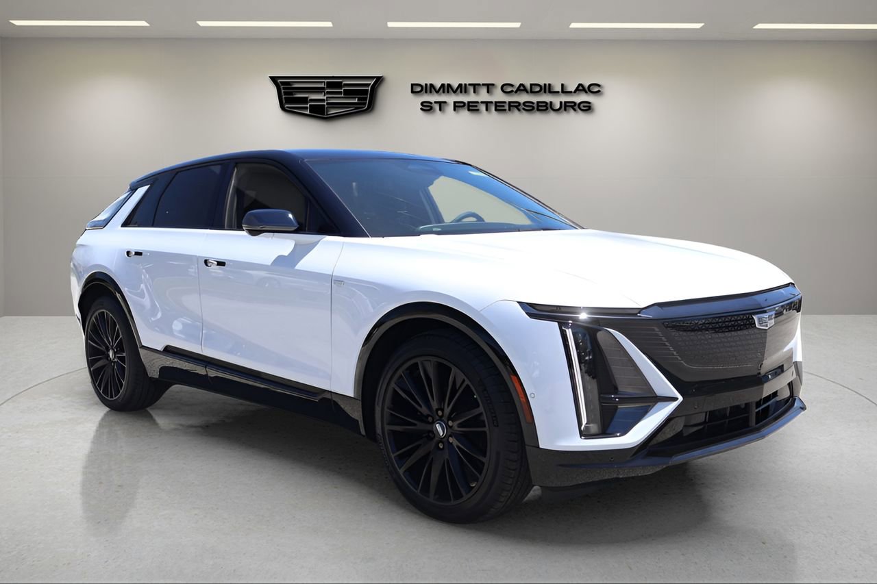 New 2026 Cadillac Lyriq Sport AWD/4WD image 7