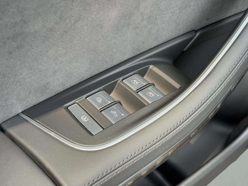 New 2026 Audi A8 L 3.0T AWD/4WD image 21