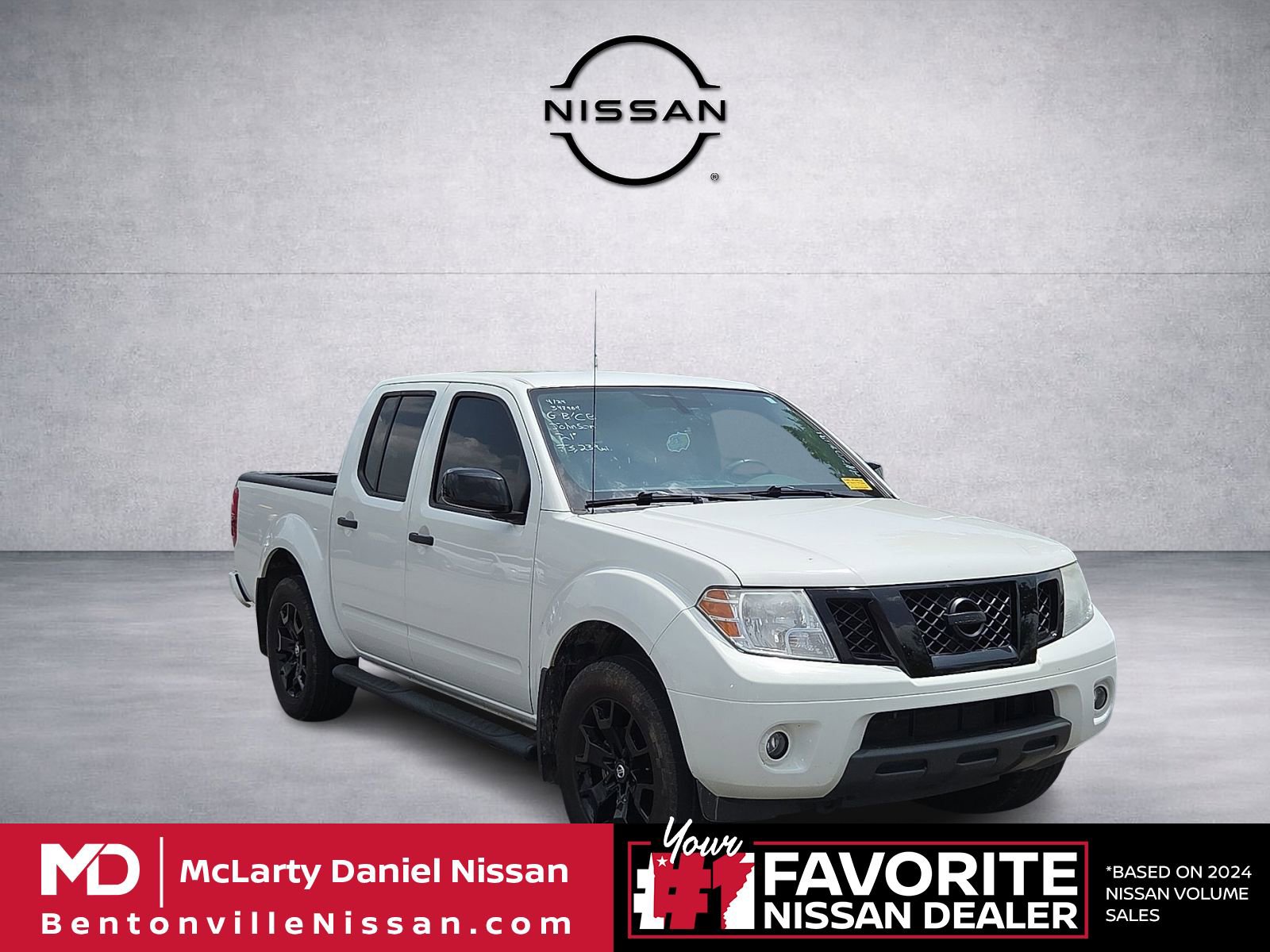 Used 2021 Nissan Frontier SV w/ Midnight Edition Floor Mats AWD/4WD image 1