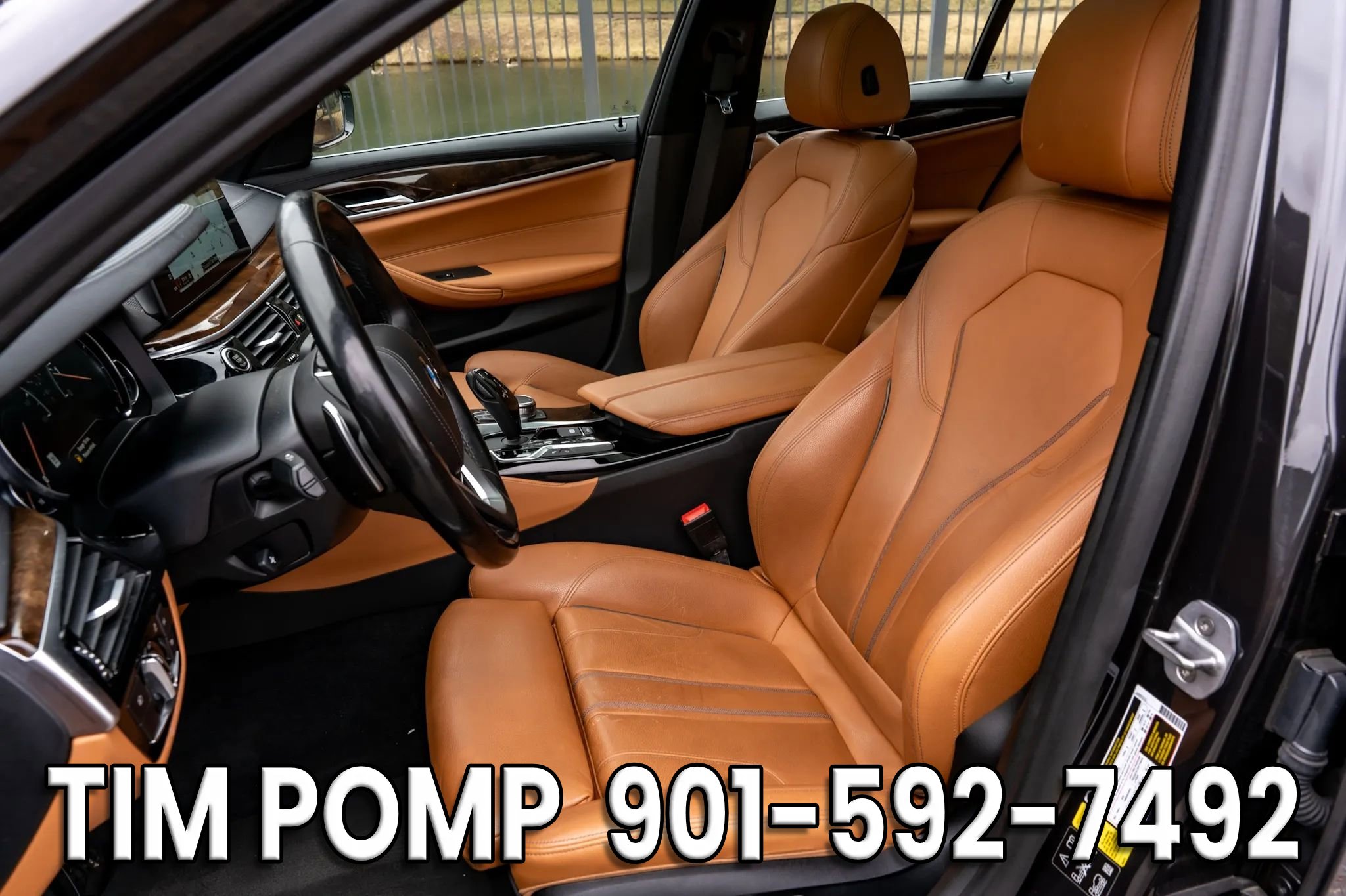 Used 2018 BMW 530i xDrive AWD/4WD image 12