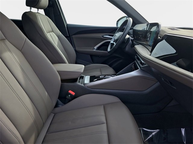 Certified 2025 Audi Q5 Premium w/ Convenience Package image 10