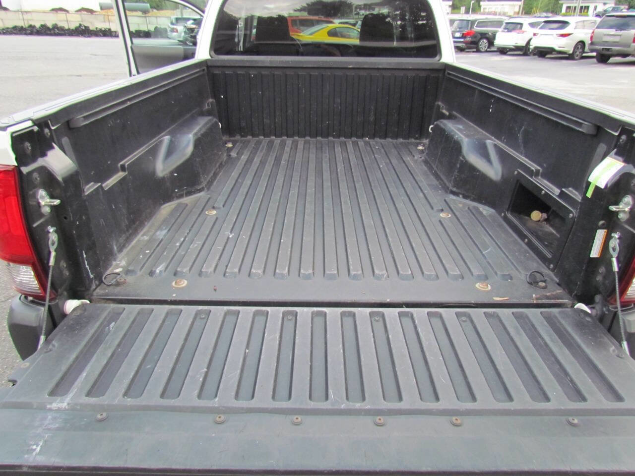 Used 2020 Toyota Tacoma SR image 23