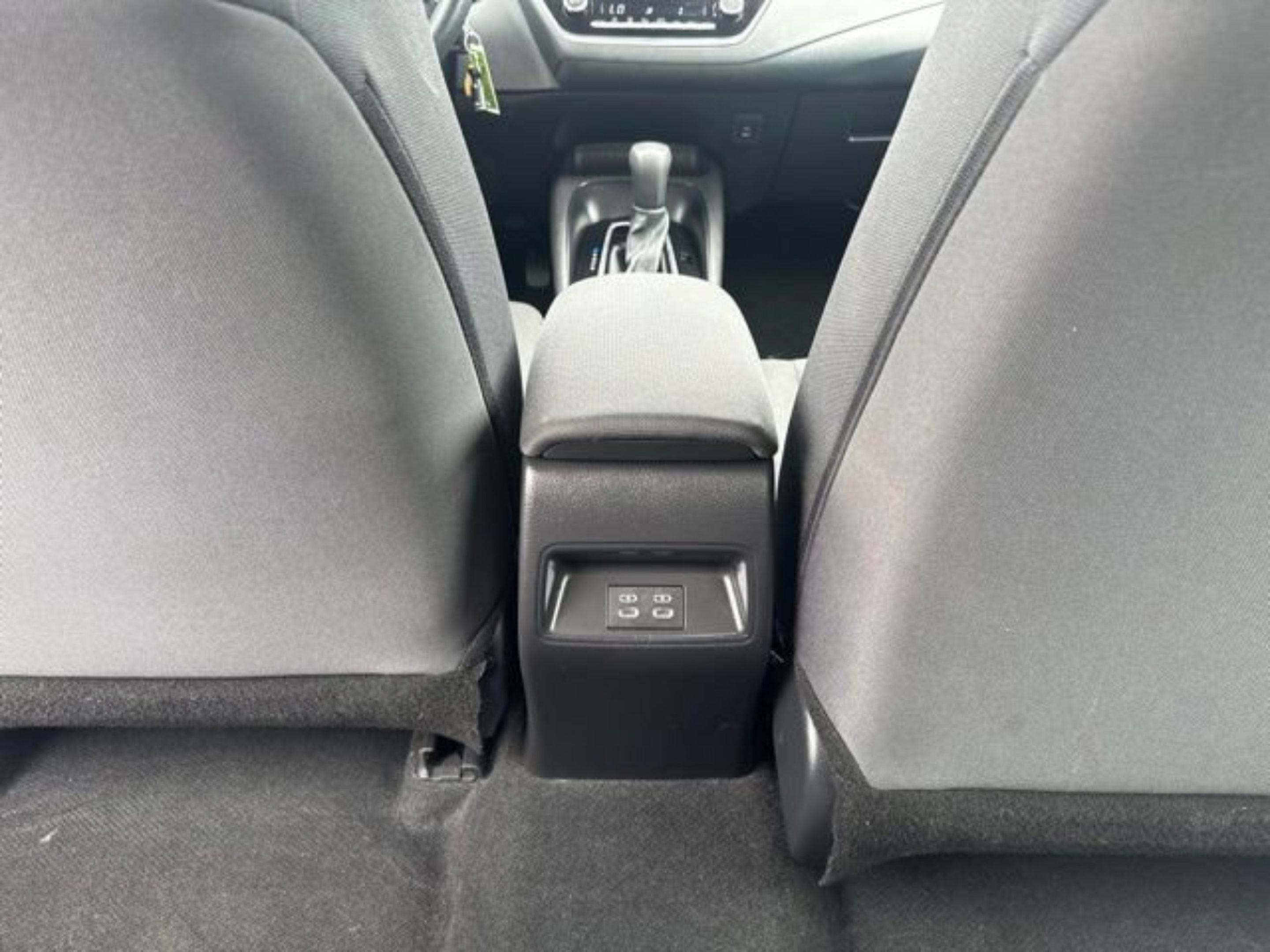 Used 2025 Toyota Corolla LE FWD image 29