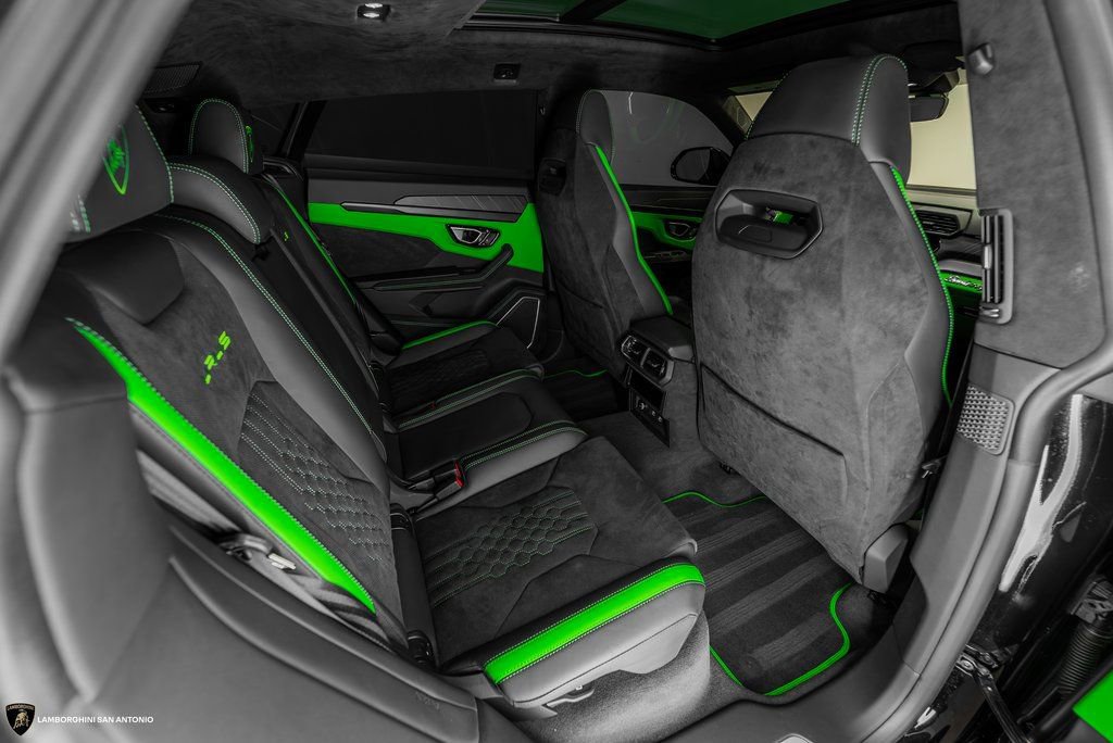 Used 2024 Lamborghini Urus S image 40