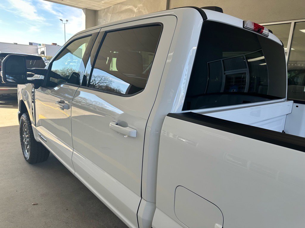 New 2026 Ford F250 Lariat w/ FX4 Off-Road Package image 16