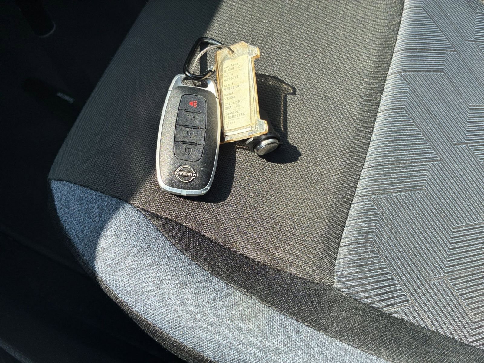 Used 2025 Nissan Versa SV w/ Trunk Package image 23