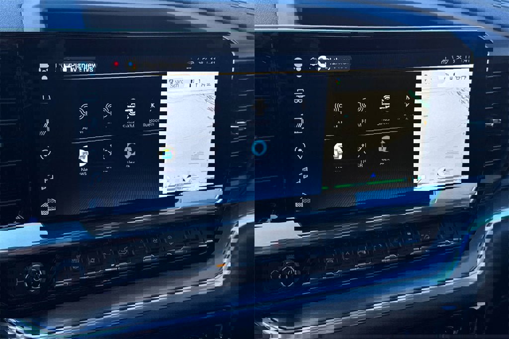 New 2025 Chevrolet Silverado 3500 High Country w/ High Country Premium Package image 17