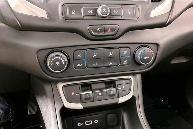 Used 2023 GMC Terrain SLE image 15