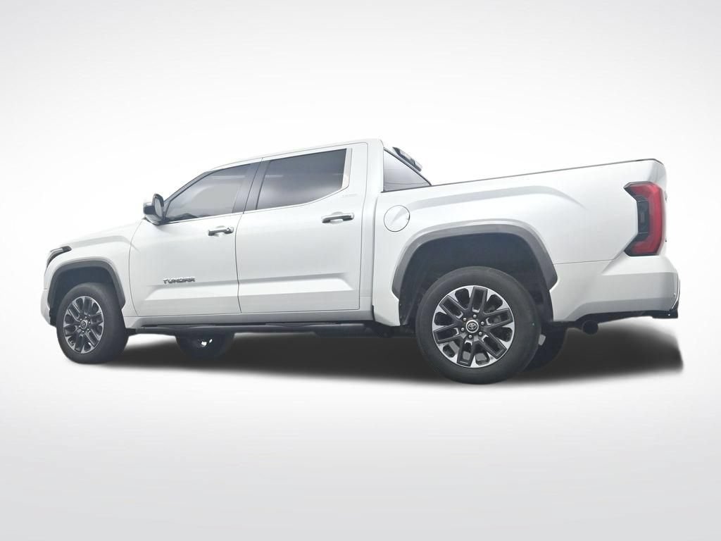 Used 2024 Toyota Tundra Limited AWD/4WD image 43