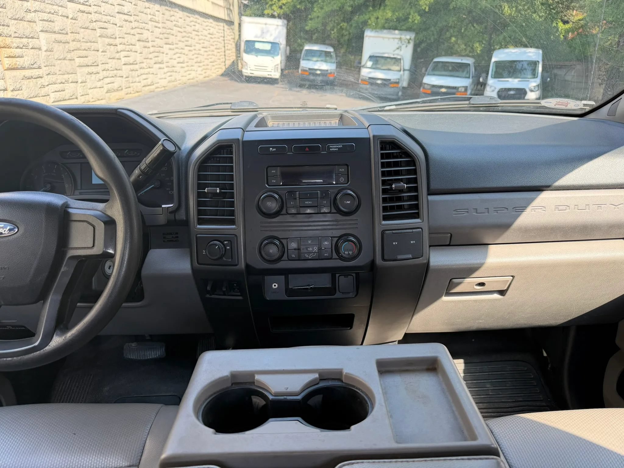Used 2017 Ford F250 XL w/ Power Equipment Group AWD/4WD image 17