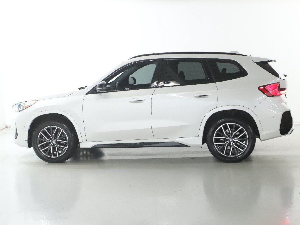 Used 2023 BMW X1 xDrive28i w/ Premium Package AWD/4WD image 39