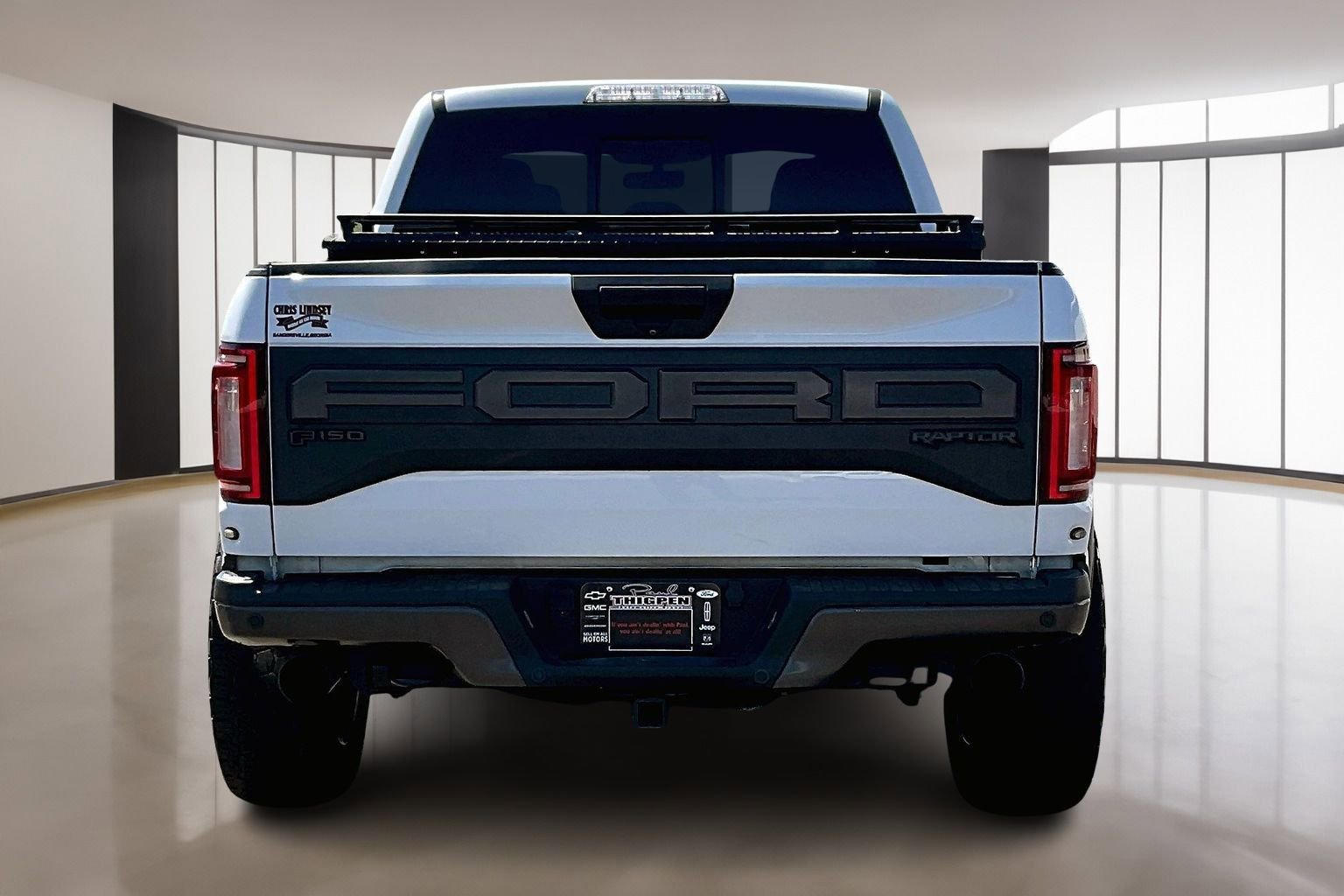 Used 2019 Ford F150 Raptor w/ Equipment Group 801A Mid image 5