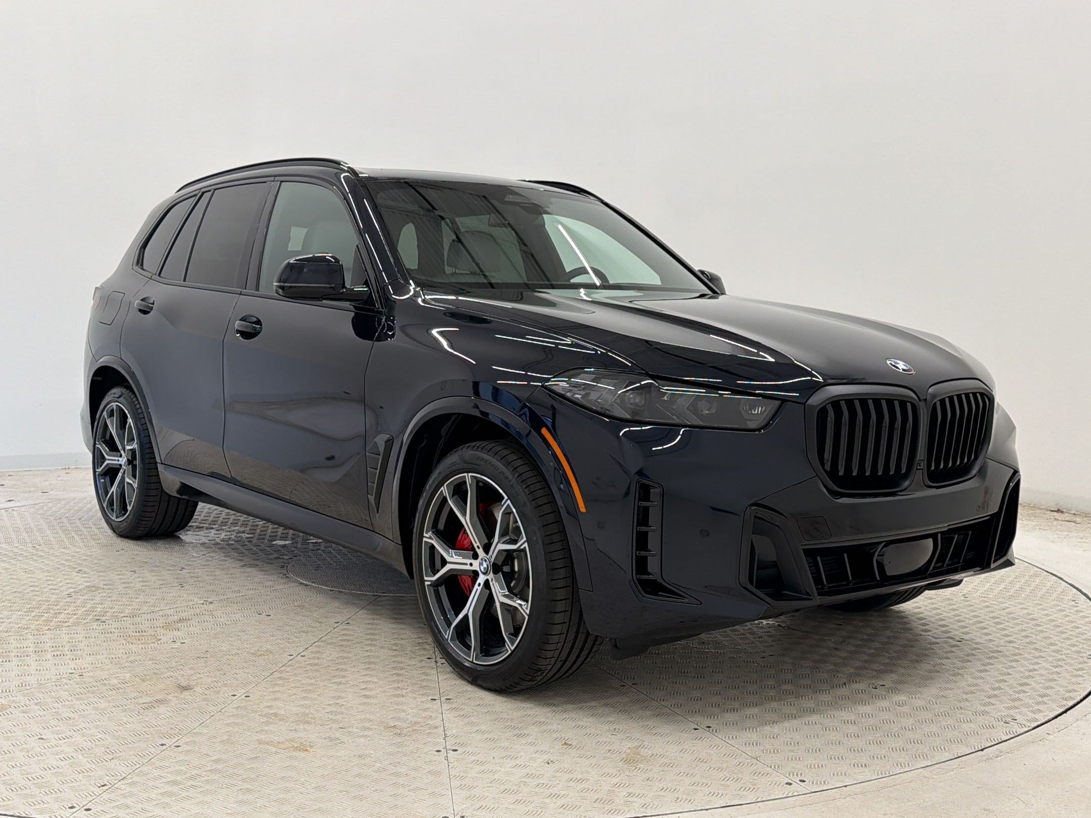 New 2026 BMW X5 xDrive40i w/ M Sport Package AWD/4WD image 7
