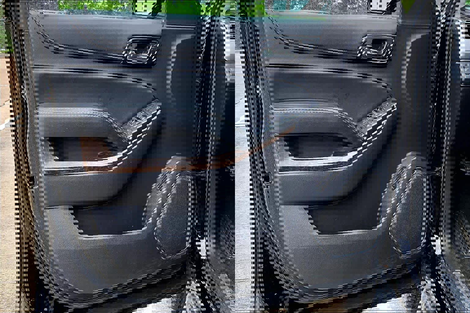 Used 2015 Chevrolet Tahoe LT w/ Texas Edition image 20