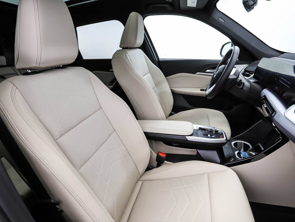 Certified 2023 BMW X1 xDrive28i w/ Premium Package AWD/4WD image 31