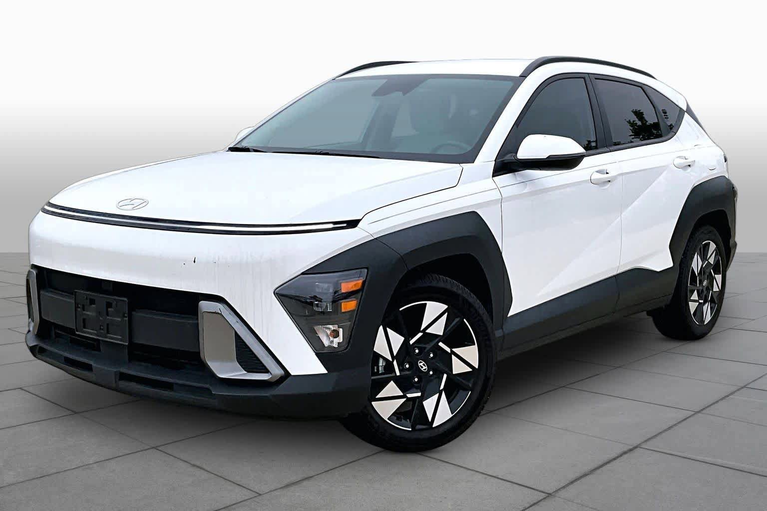 Used 2024 Hyundai Kona SEL w/ Convenience Package