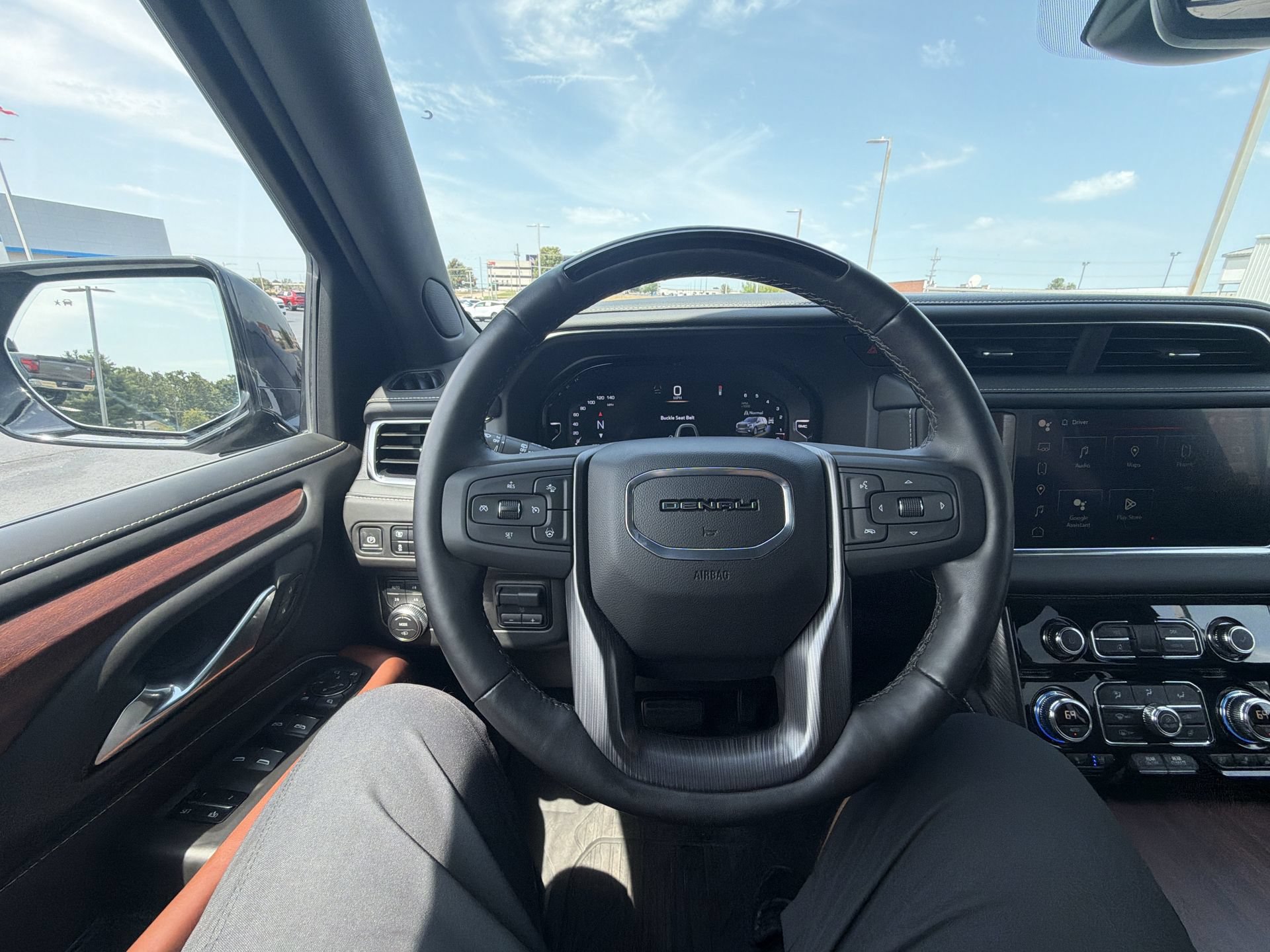 Certified 2024 GMC Yukon Denali Ultimate AWD/4WD image 14