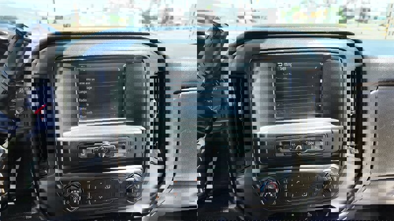 Used 2018 Chevrolet Silverado 3500 W/T image 5