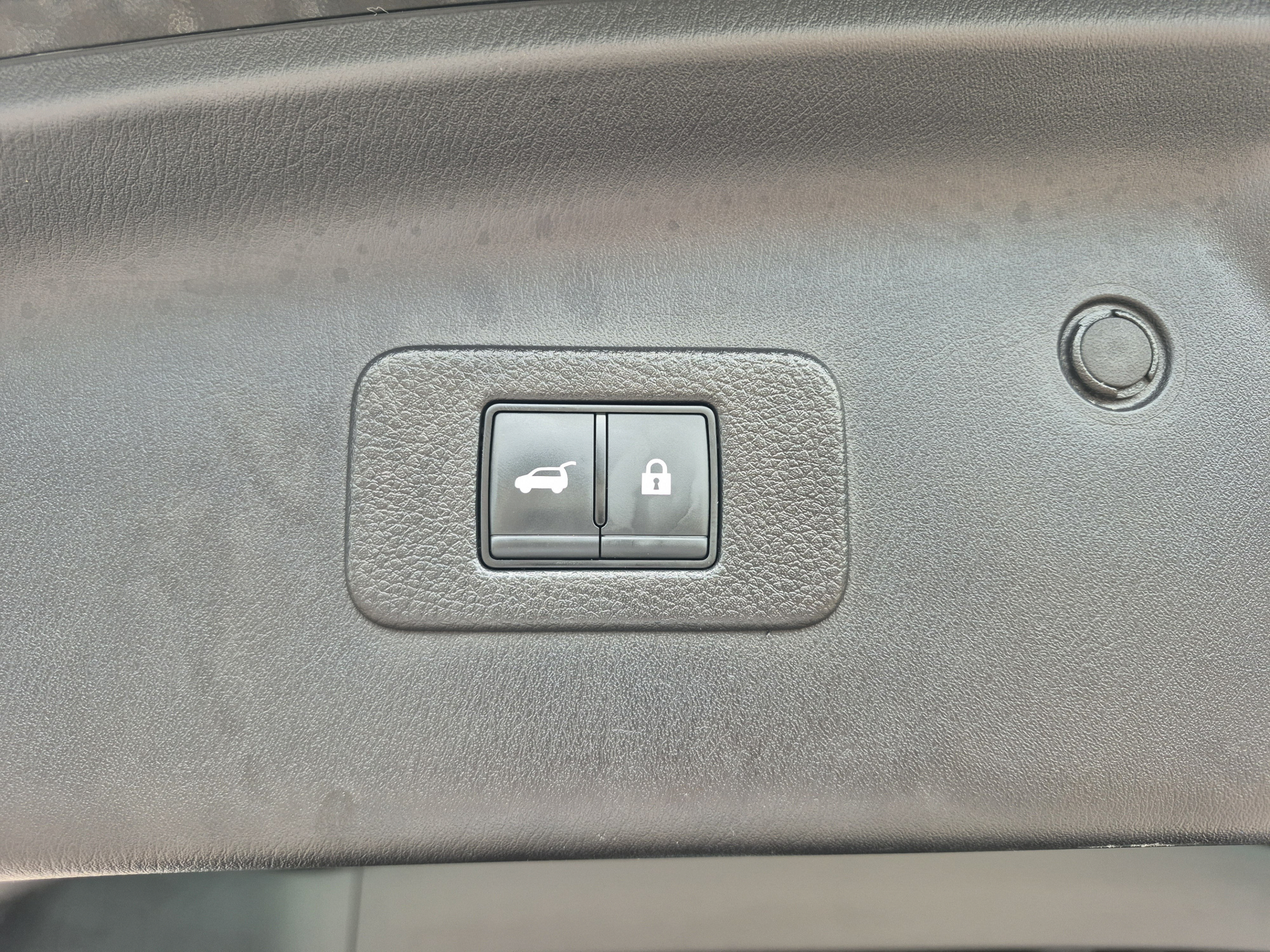 Certified 2023 Nissan Armada SL w/ Midnight Edition Package RWD image 12