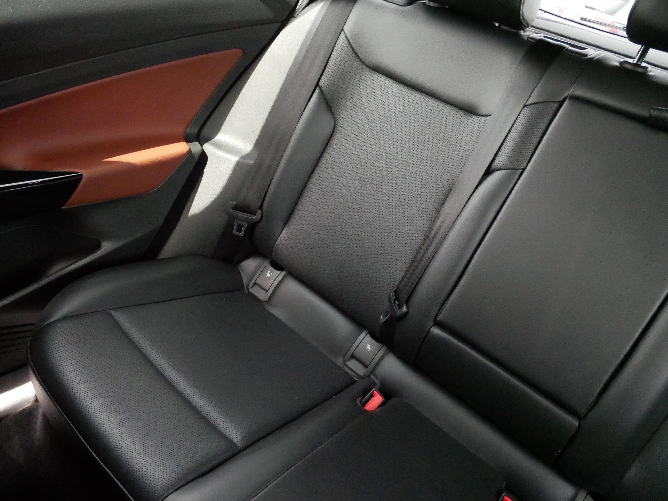 Certified 2022 Volkswagen ID.4 Pro S AWD/4WD image 12