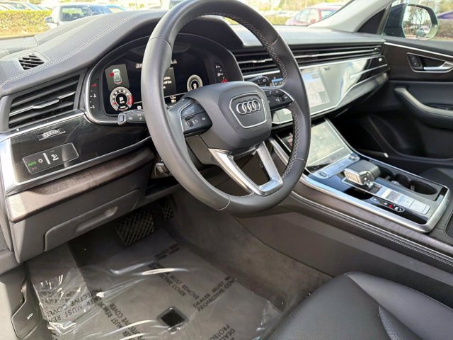 Used 2023 Audi Q8 Prestige image 20