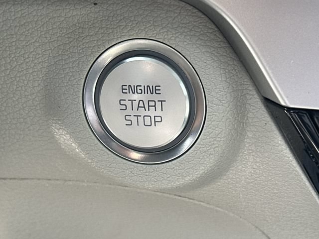 Certified 2023 Kia Telluride EX w/ EX Captain's Chair Package FWD image 25