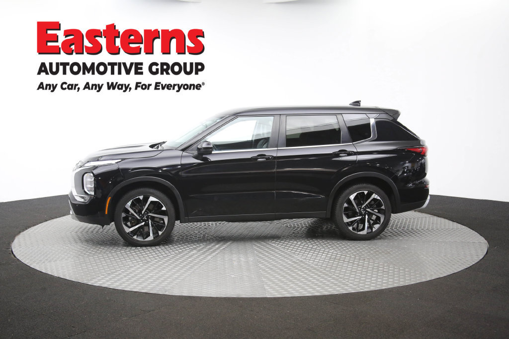 Used 2024 Mitsubishi Outlander SE FWD image 62