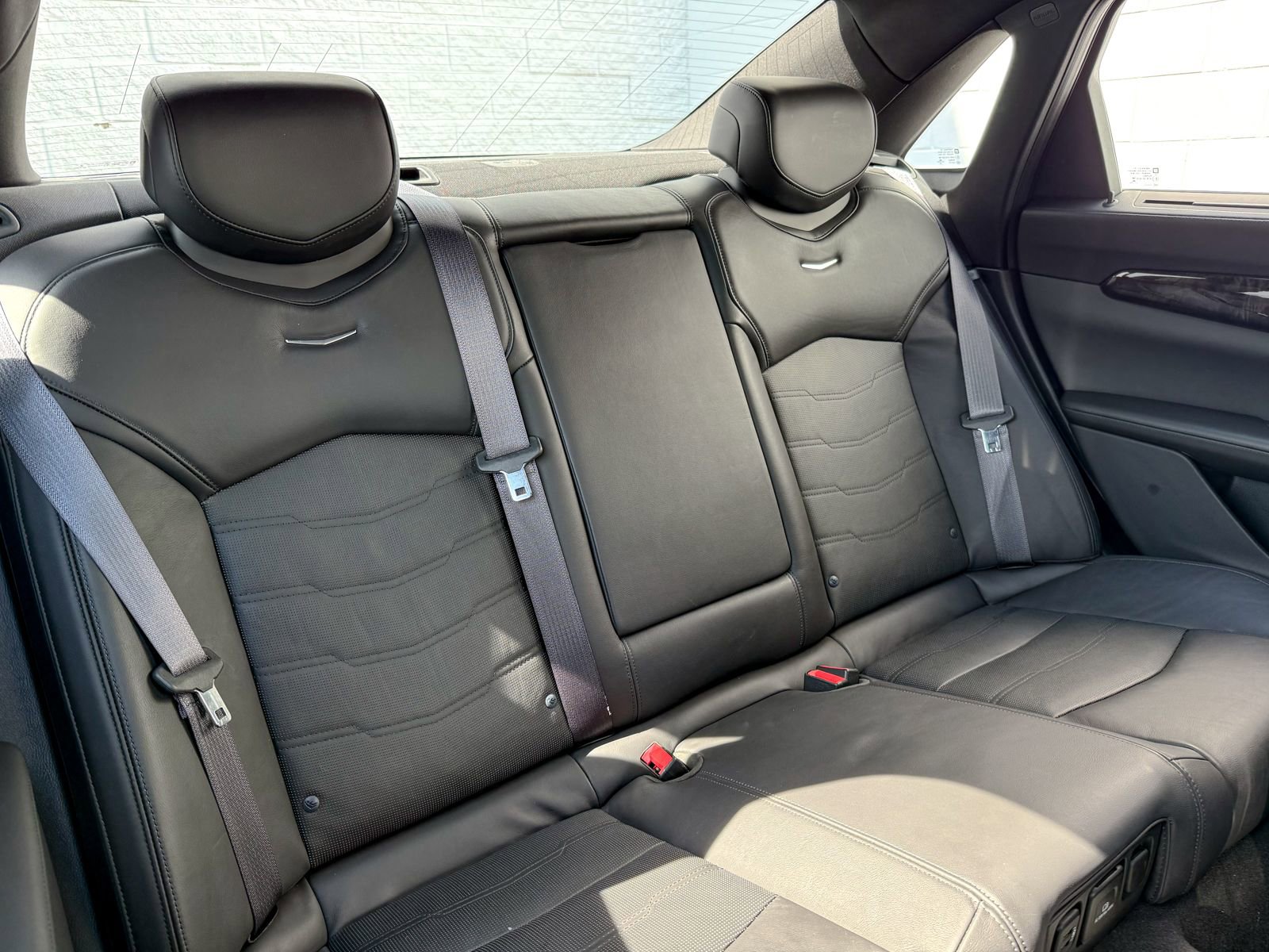 Used 2018 Cadillac CT6 Luxury image 12