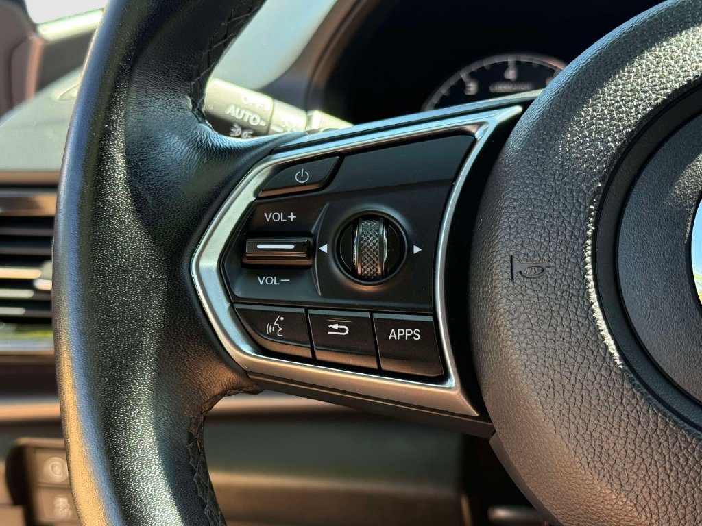 Used 2025 Acura RDX SH-AWD image 33